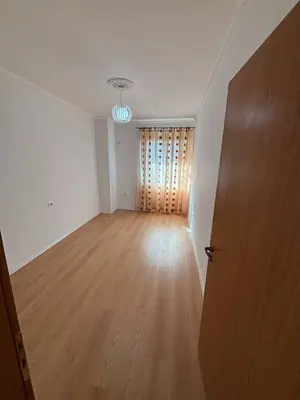 Apartament 2+1 në shitje në Fresku, Tiranë, 89 m². Foto 4 nga 6