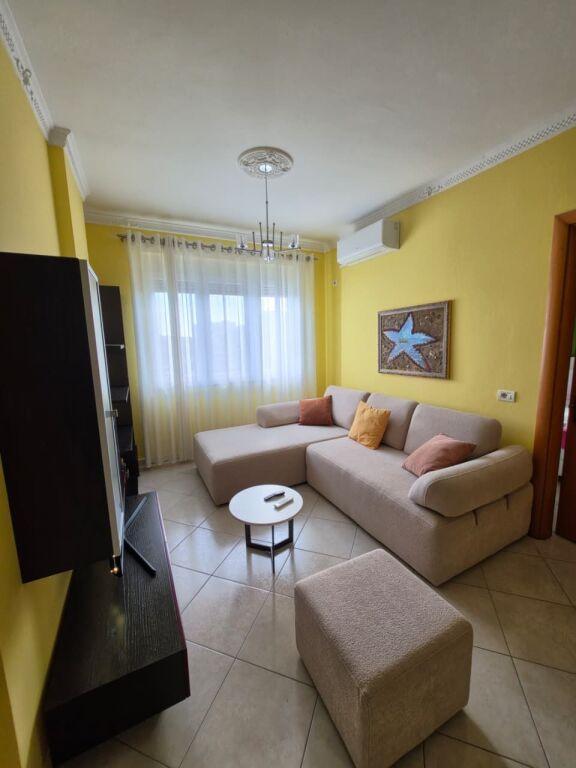 Appartamento 1+1 in affitto a Fabrika E Miell, Tirana, 60 m²