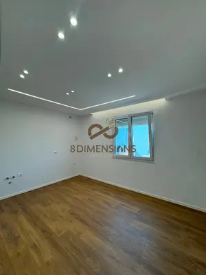 Apartament 2+1 në shitje në Rruga 4 Deshmoret, Tiranë, 68 m². Foto 2 nga 6