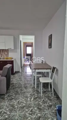 Apartament 2+1 me qera në Sheshi Willson, Tiranë, 93 m². Foto 2 nga 9
