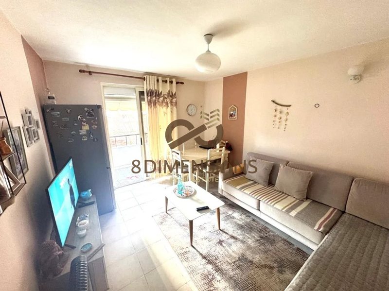 Apartament 2+1 në shitje në bllok, Tiranë, 65 m²