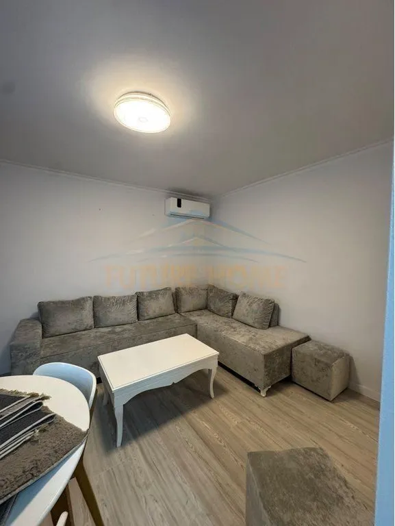 Apartament 1+1 me qera në Rruga e Dibrës, Tiranë, 56 m². Foto 1 nga 7
