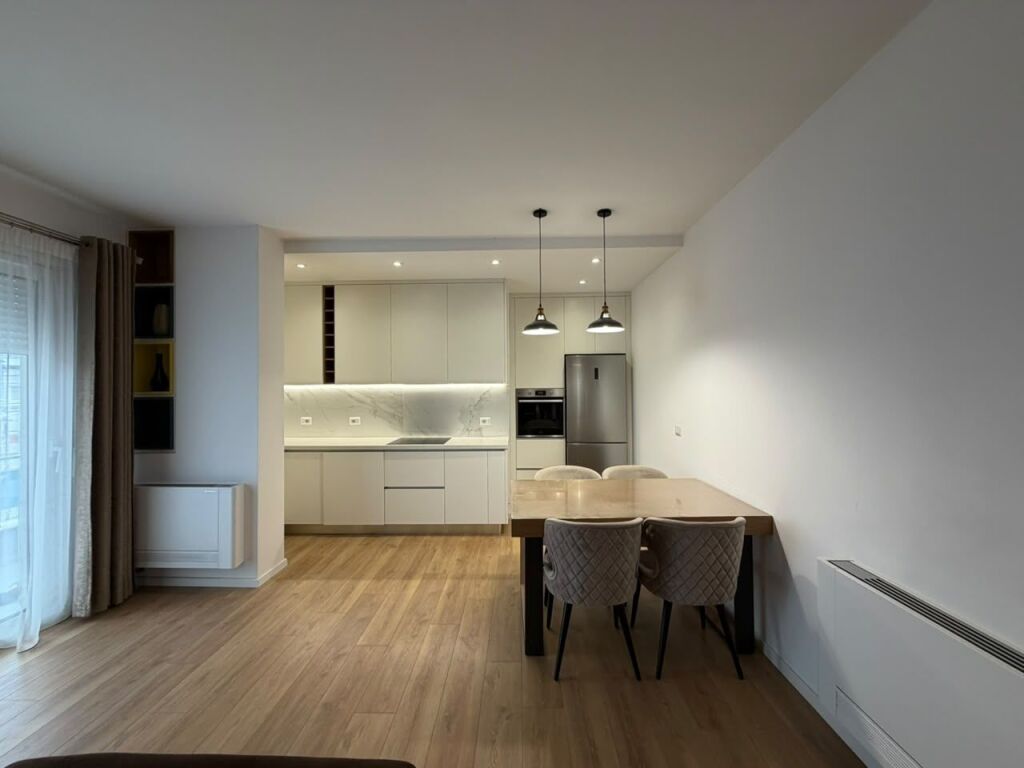 Appartamento 2+1 in affitto a Kopshti Botanik Zoologjik, Tirana, 130 m². Foto 3 di 3