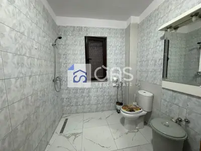 Apartament 2+1 me qera në Laprakë, Tiranë, 85 m². Foto 4 nga 8