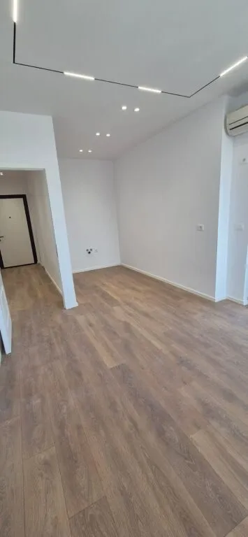 Apartament 1+1 në shitje në Rruga Fadil Bodinaku, Tiranë, 55 m². Foto 1 nga 12