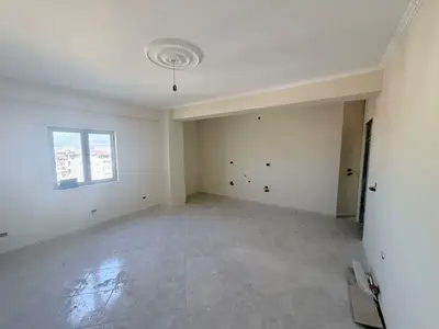 Apartament 2+1 në shitje në Selitë, Tiranë, 105 m². Foto 3 nga 5