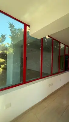 Ambient biznesi me qera në Rruga Hajredin Haxhiraj, Vlorë, 77 m². Foto 3 nga 4