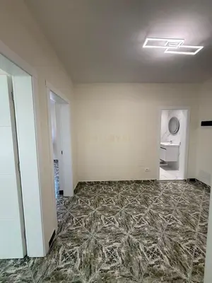 Apartment 2+1 for rent in Stacioni i Trenit, Durrës, 77 m². Photo 6 of 12