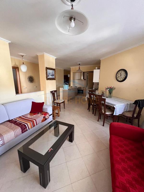 Apartament 2+1 në shitje në Vollga, Durrës, 120 m². Foto 3 nga 10