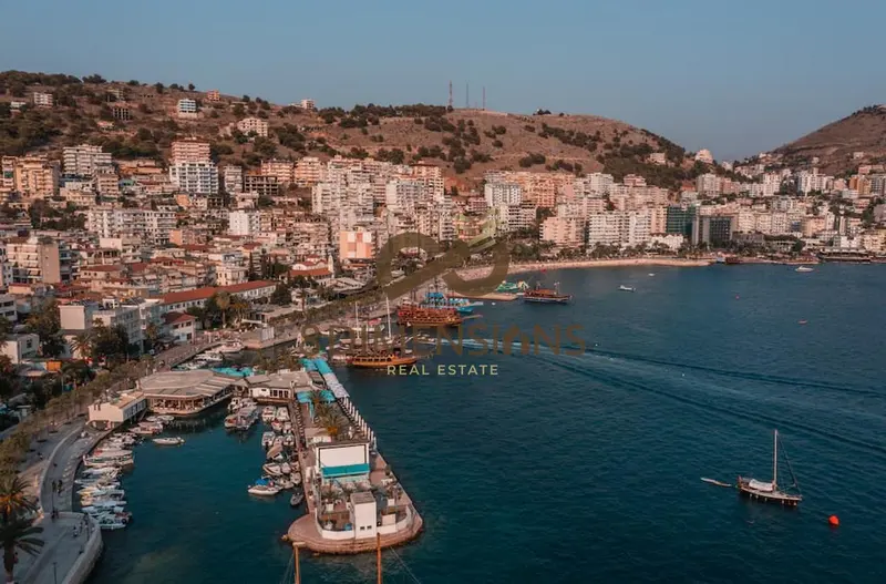 Negozio in vendita a Qendër, Saranda, 130 m²