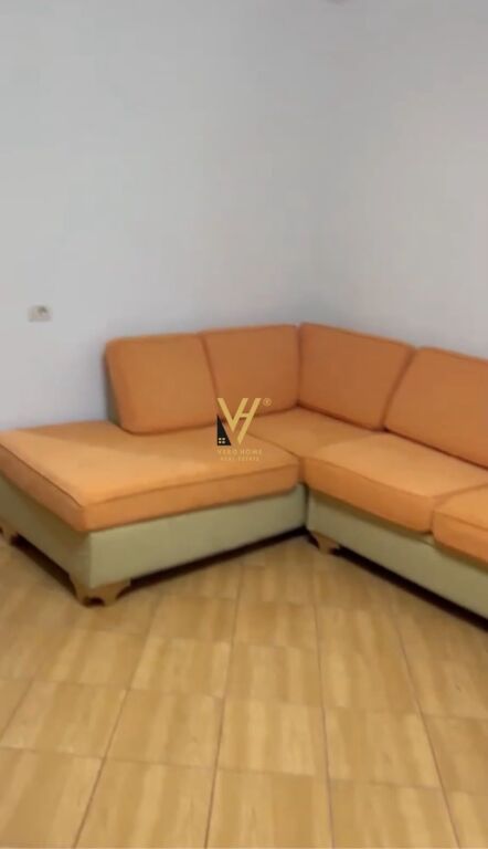 Apartament 1+1 në shitje në Rruga 5 Maji, Tiranë, 65 m². Foto 1 nga 3