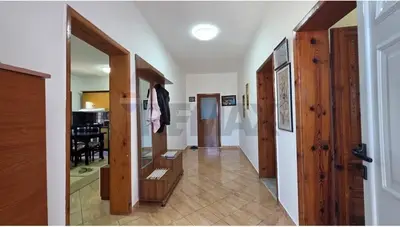 Shtëpi private në shitje në Rruga Zenel Murra, Vlorë, 108 m². Foto 9 nga 12