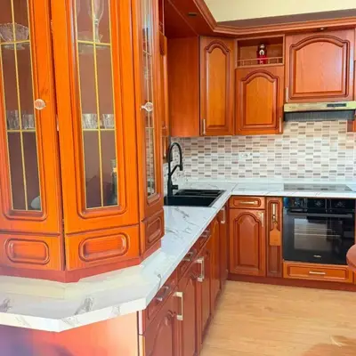 Shtëpi private 3+1 me qera në Astir, Tiranë, 130 m². Foto 2 nga 3