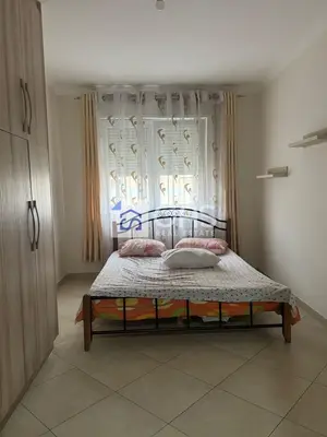 Apartament 1+1 me qera në Astir, Tiranë, 70 m². Foto 4 nga 5