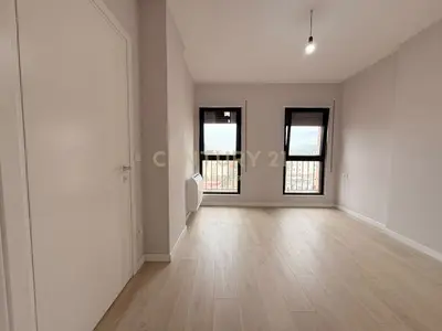 Appartamento 2+1 in affitto a Rruga Qemal Stafa, Tirana, 119 m². Foto 3 di 6