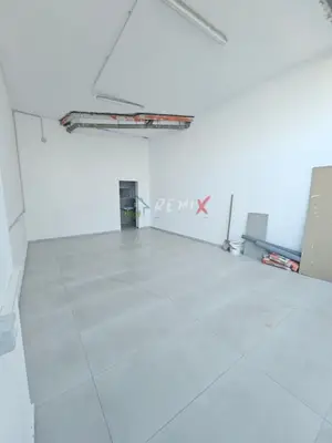Commercial space for rent in Ish-URT, Durrës, 400 m². Photo 5 of 12