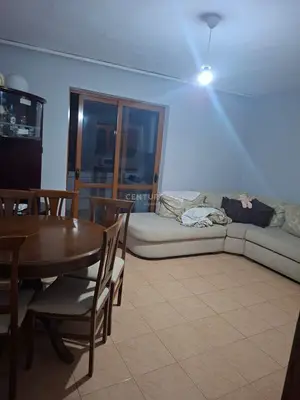 Apartament 3+1 me qera në Osman Myderizi, Tiranë, 80 m². Foto 4 nga 4