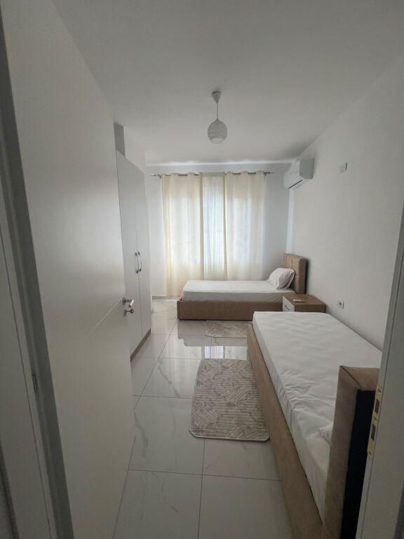 Apartament 2+1 me qera në Kompleksi BUSHGJOKA, Kamëz, 82 m². Foto 5 nga 8