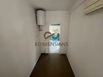 Office for rent in Ring Center, Tirana, 70 m². Photo 5 of 8
