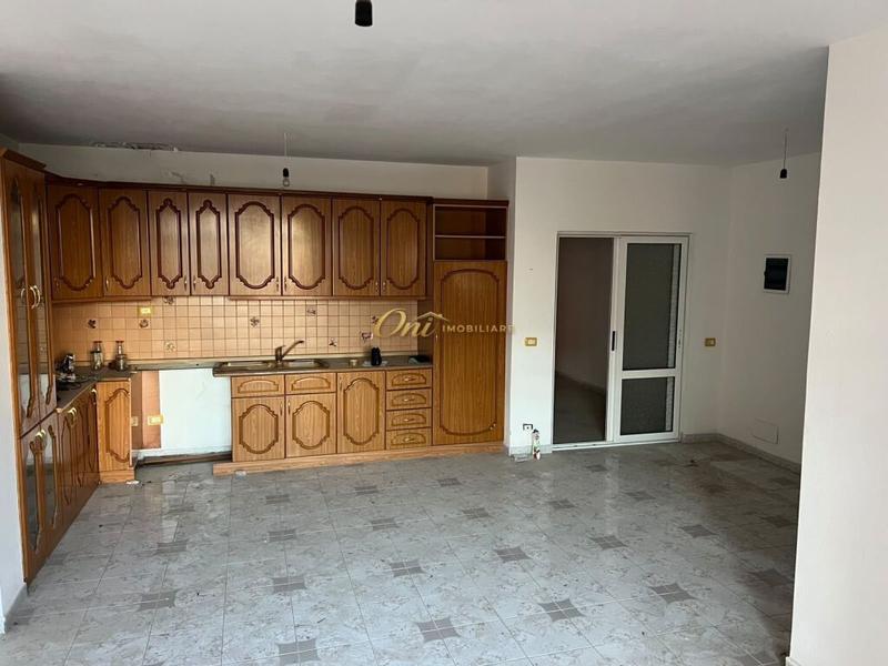 Apartament 2+1 në shitje në Fieri, Fier, Fier, 126 m². Foto 3 nga 4