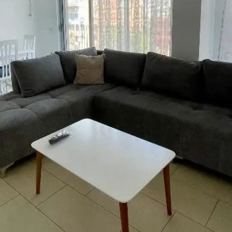 Apartament 1+1 me qera në Rruga Him Kolli, Tiranë, 70 m²