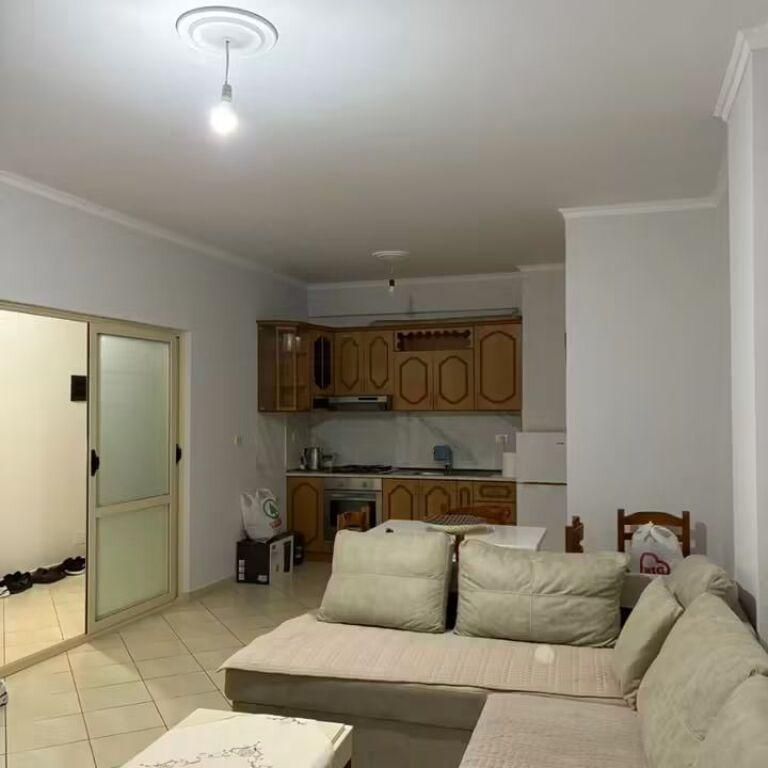 Apartament 1+1 në shitje në Rr. Transballkanike, Vlorë, 75 m². Foto 3 nga 9