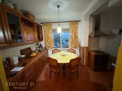 Apartament 2+1 në shitje në Tregu Elektrik, Tiranë, 87 m². Foto 2 nga 4