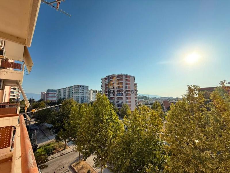 Appartamento 2+1 in vendita a Rruga Gjergj Arianiti, Valona, 110 m²