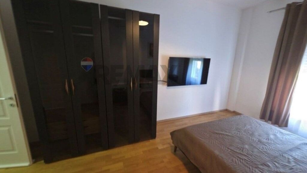 Appartamento in affitto a TEG, Tirana, 90 m². Foto 3 di 3