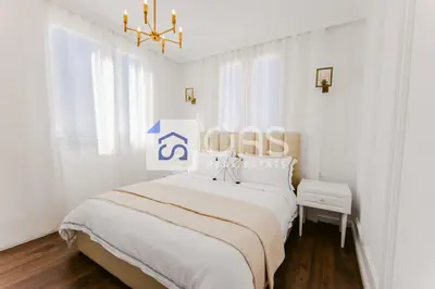 Apartament 1+1 me qera në Astir, Tiranë, 75 m². Foto 2 nga 12