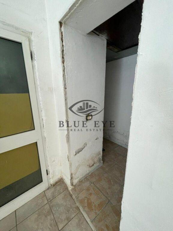 Negozio in affitto a Kryqi i Kuq Shqiptar, Durazzo, 50 m²