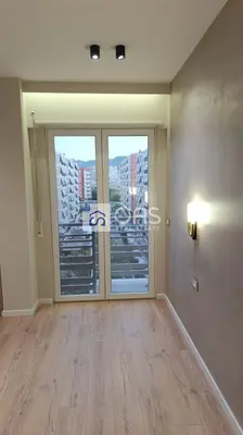 Apartament 1+1 me qera në Rruga e Kavajës, Tiranë, 68 m². Foto 5 nga 8