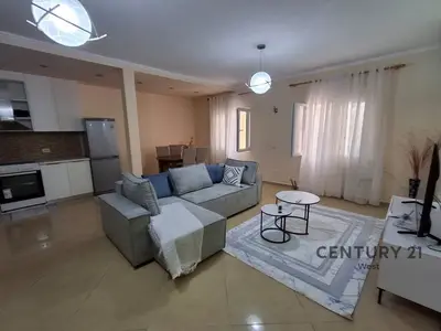 Apartament 3+1 me qera në Rruga Margarita Tutulani, Tiranë, 111 m². Foto 2 nga 9