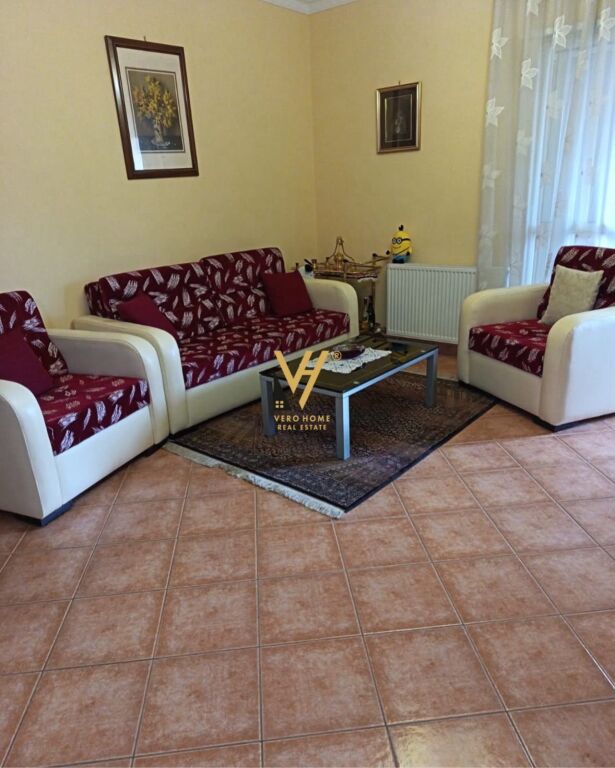Apartament 1+1 me qera në Kopështi Zoologjik, Tiranë, 68 m². Foto 1 nga 3