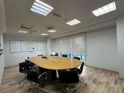 Zyrë me qera në Rruga Qemal Stafa, Tiranë, 397 m². Foto 2 nga 3
