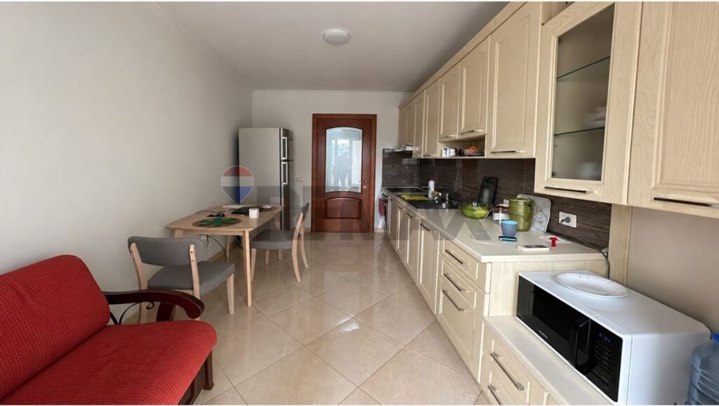 Apartment for sale in 21 Dhjetori, Tirana, 120 m². Photo 1 of 3