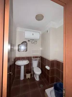 Apartament 4+1 në shitje në Tring Pallatet Çabej Shop, Tiranë, 138 m². Foto 9 nga 12