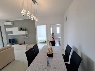 Apartment 2+1 for sale in Ujësjellës Kanalizime, Durrës, 95 m². Photo 4 of 11