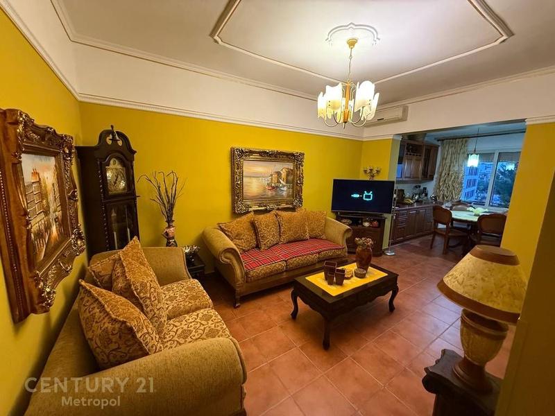 Appartamento 2+1 in vendita a Muzeu i Shkencave të Natyrës “Sabiha Kasimati”, Tirana, 87 m²