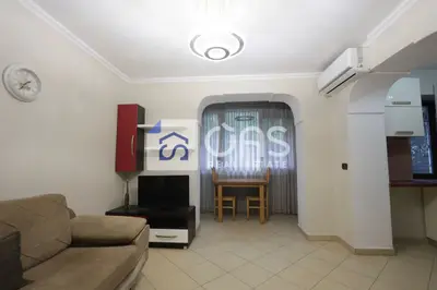 Apartament 2+1 me qera në Brryli, Tiranë, 80 m². Foto 5 nga 9