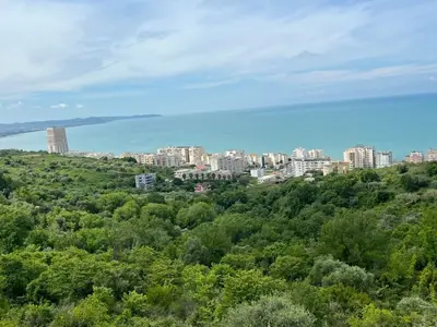 Land for sale in Shkallnur, Durrës, 1,300 m². Photo 3 of 3
