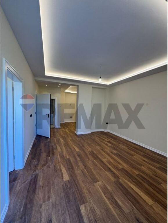 Appartamento in vendita ad Astir, Tirana, 65 m². Foto 3 di 3