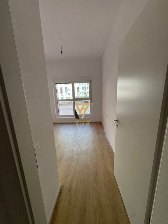 Apartament 1+1 me qera në Ali Demi, Tiranë, 50 m². Foto 1 nga 2