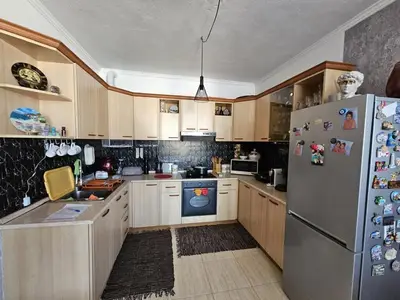 Apartament 1+1 me qera në Rruga e Bogdanëve, Tiranë, 86 m². Foto 4 nga 8