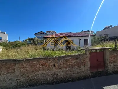 Shtëpi private në shitje në Shkallnur, Durrës, 480 m². Foto 2 nga 8