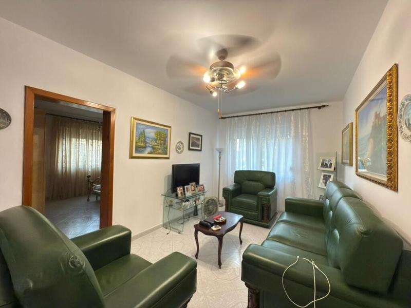 Appartamento 3+1 in vendita a Rruga Zaho Koka, Valona, 160 m²