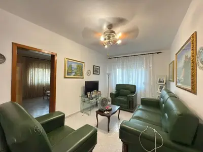 Apartament 3+1 në shitje në Cole, Vlorë, 160 m². Foto 1 nga 12