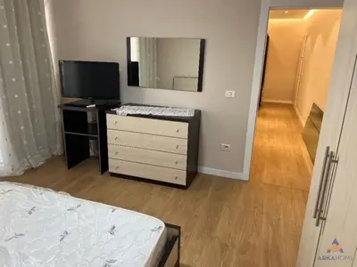 Apartment 1+1 for rent in Tregu Elektrik, Tirana, 78 m². Photo 5 of 6