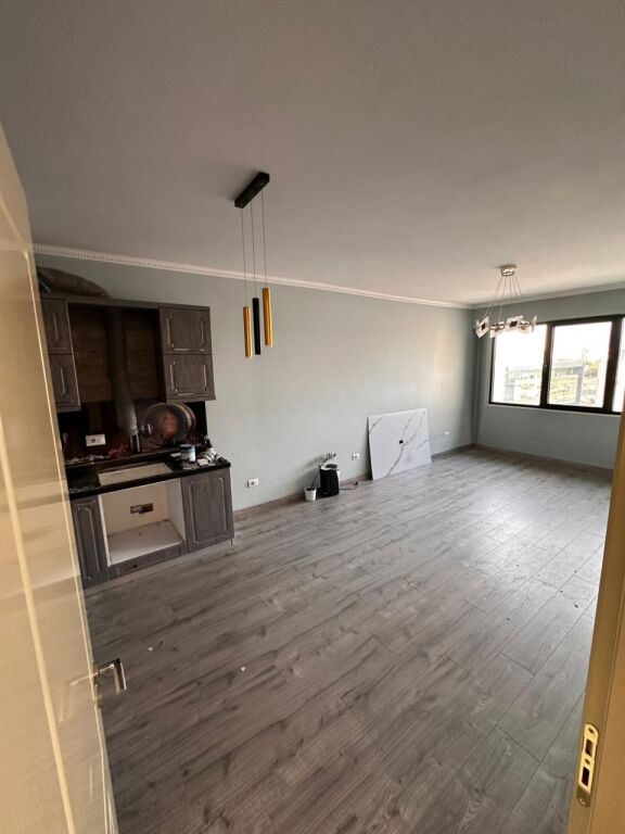 Apartment 2+1 for sale in Casa Italia, Tirana, 105 m². Photo 2 of 3