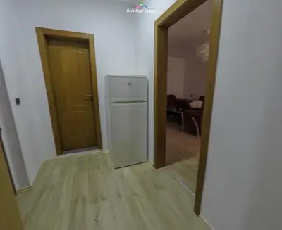 Apartament 1+1 me qera në Myslym Shyri, Tiranë, 54 m². Foto 3 nga 5